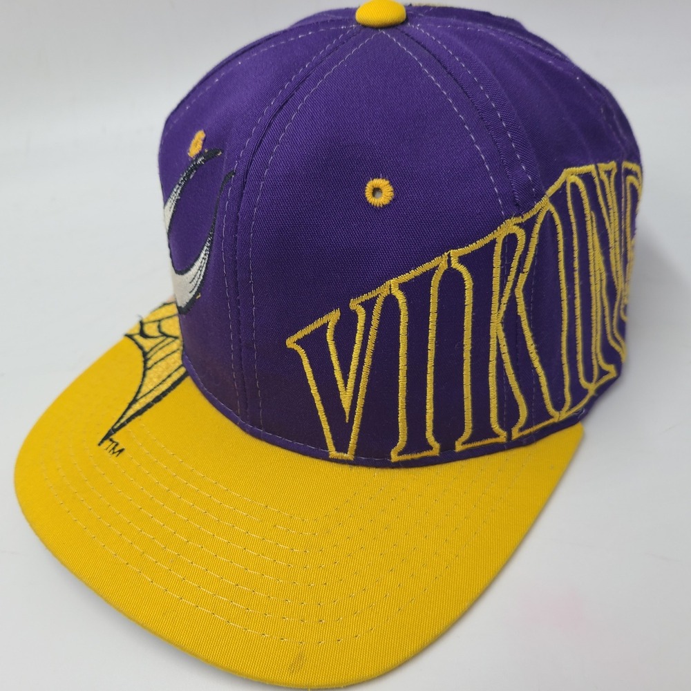 Vintage Minnesota Vikings Hat Snapback Starter Purple Yellow NFL Big Wrap Logo